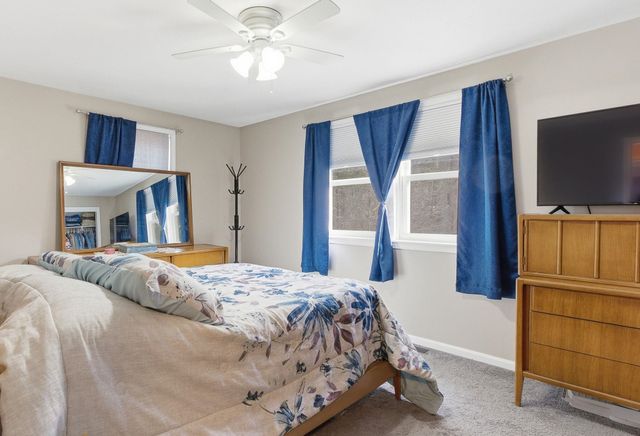 5 Valley Lane, Kingston, NH 03848