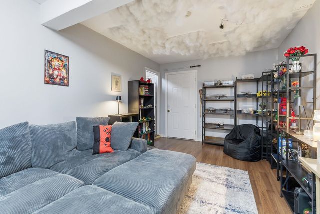 5 Valley Lane, Kingston, NH 03848