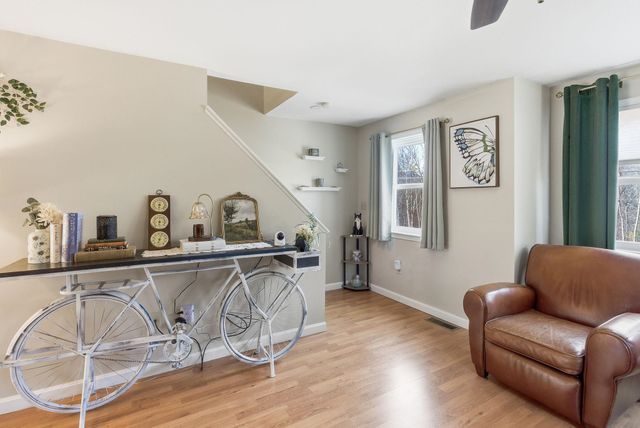 5 Valley Lane, Kingston, NH 03848