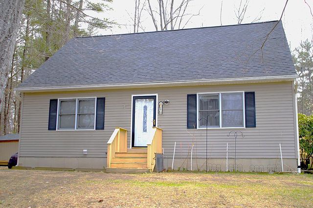 8 Russet Drive, Pittsfield, NH 03263