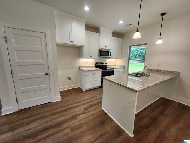 195 LECROY CIRCLE, Brent, AL 35034