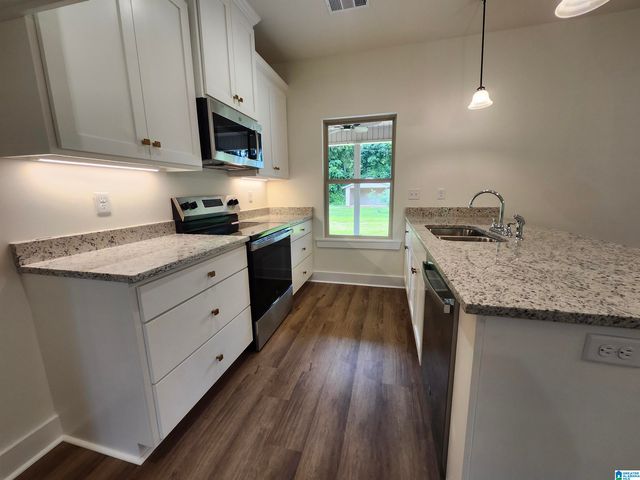 195 LECROY CIRCLE, Brent, AL 35034