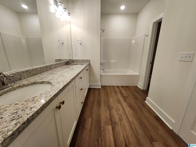 195 LECROY CIRCLE, Brent, AL 35034