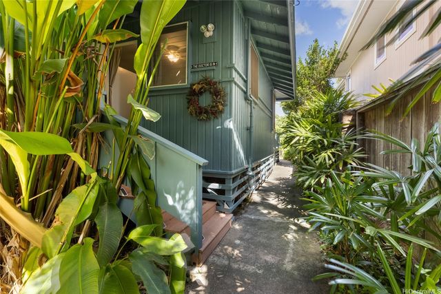 68-17 Laau Paina Place, Waialua, HI 96791