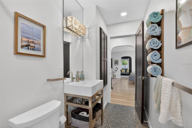 6238 14TH AVENUE S, Gulfport, FL 33707