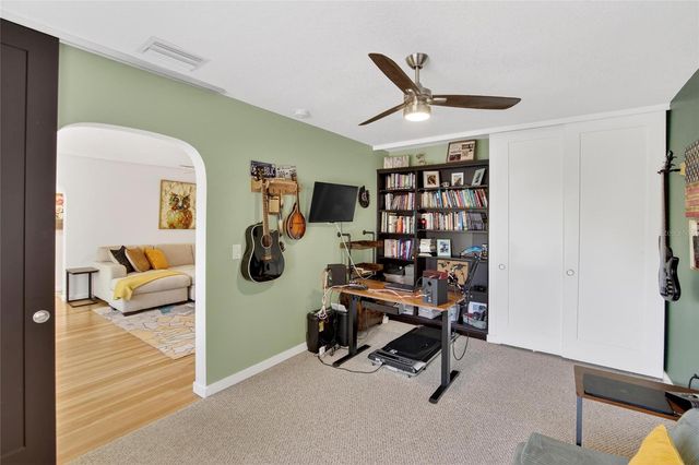 6238 14TH AVENUE S, Gulfport, FL 33707