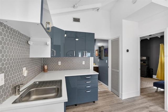 6238 14TH AVENUE S, Gulfport, FL 33707