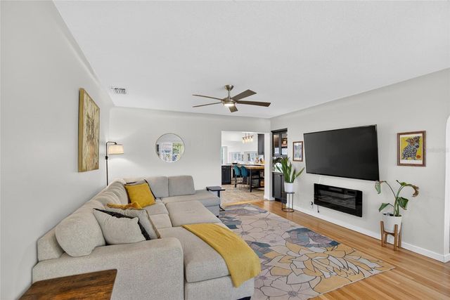 6238 14TH AVENUE S, Gulfport, FL 33707