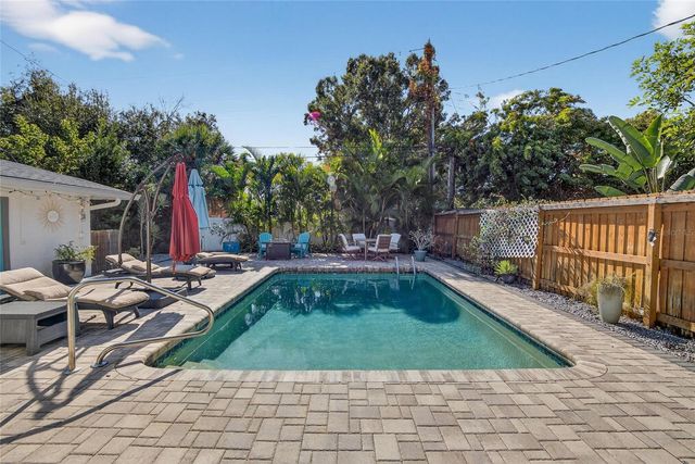 6238 14TH AVENUE S, Gulfport, FL 33707