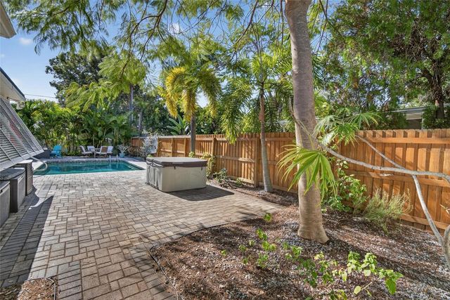 6238 14TH AVENUE S, Gulfport, FL 33707