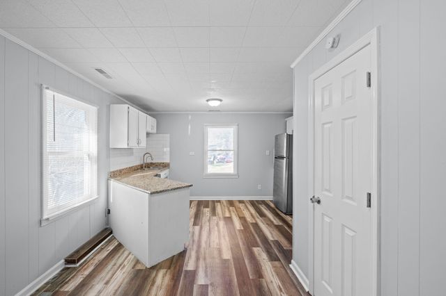 1642 Keesee Rd, Clarksville, TN 37040