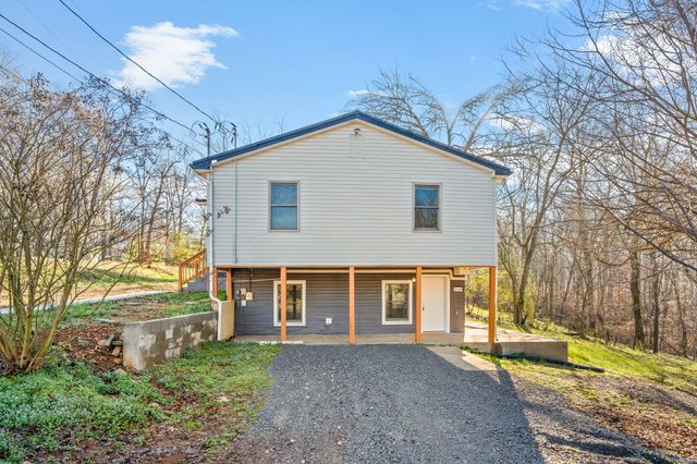 1642 Keesee Rd, Clarksville, TN 37040