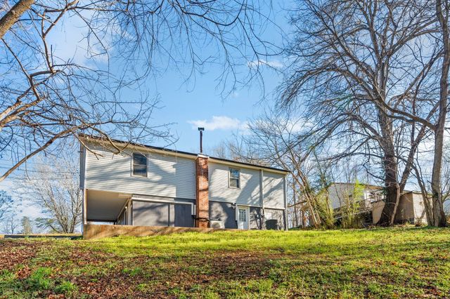 1642 Keesee Rd, Clarksville, TN 37040