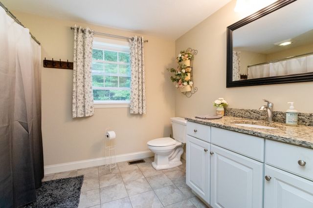 391 Franklin St 2, Hanson, MA 02341