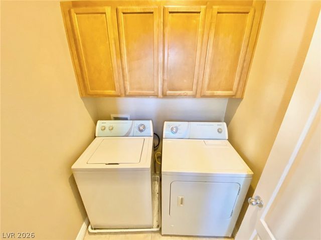 8836 Palm Creek Court, Las Vegas, NV 89139