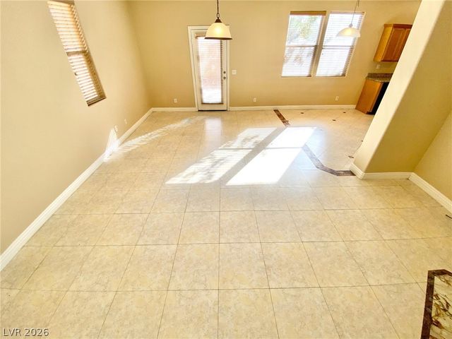 8836 Palm Creek Court, Las Vegas, NV 89139