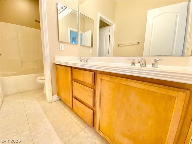 8836 Palm Creek Court, Las Vegas, NV 89139