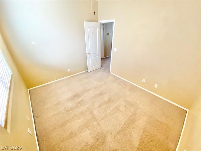 8836 Palm Creek Court, Las Vegas, NV 89139