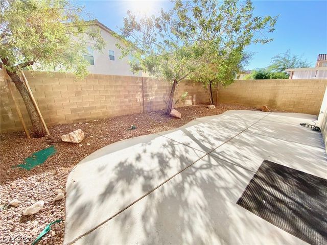 8836 Palm Creek Court, Las Vegas, NV 89139