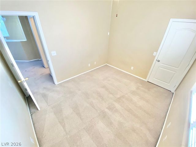 8836 Palm Creek Court, Las Vegas, NV 89139