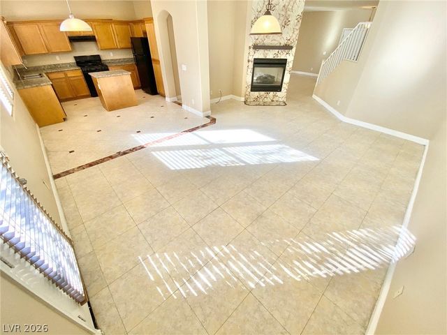 8836 Palm Creek Court, Las Vegas, NV 89139
