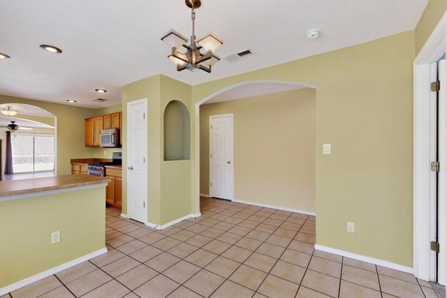 8415 Crimson Ave NW, Albuquerque, NM 87120