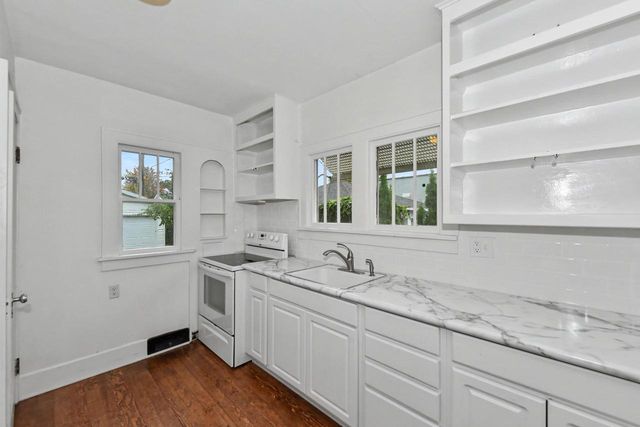 614 Wolff STREET, Racine, WI 53402