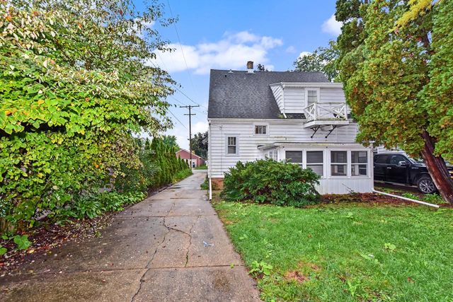 614 Wolff STREET, Racine, WI 53402
