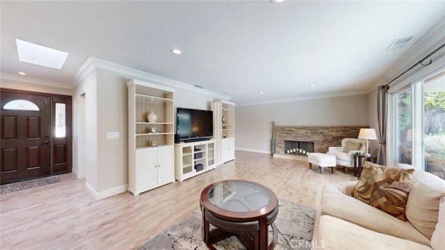 2078 Livingston Street, Riverside, CA 92506