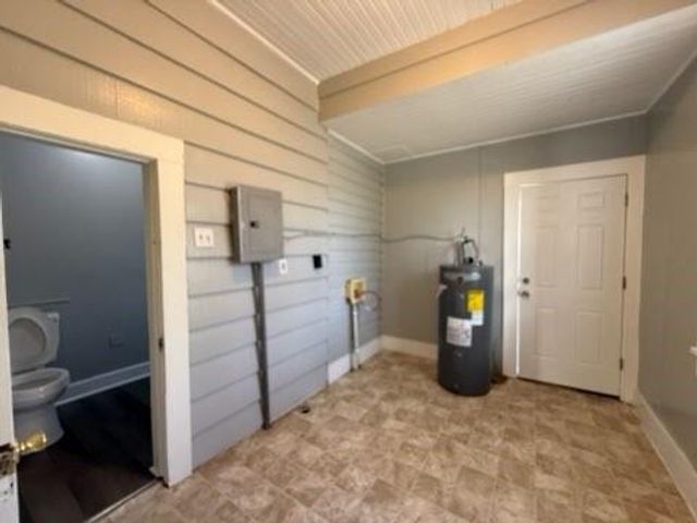 1 Southern Street, Mobile, AL 36611