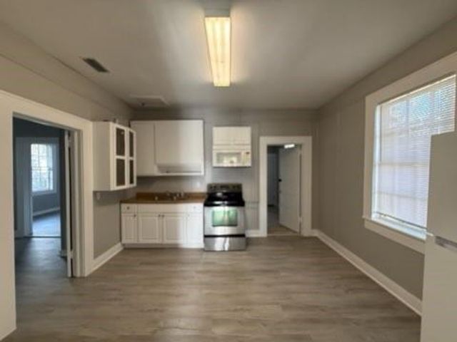 1 Southern Street, Mobile, AL 36611