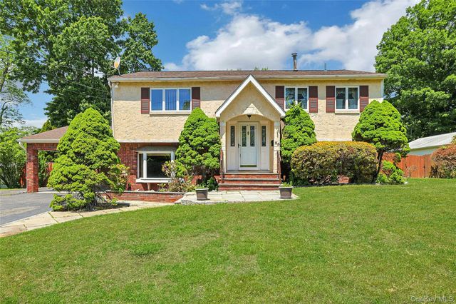 25 Tennyson Drive, Nanuet, NY 10954