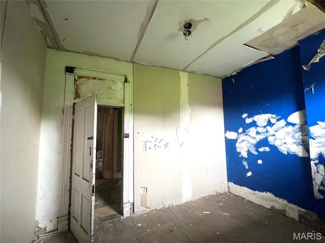 4414 Enright Avenue, St Louis, MO 63108