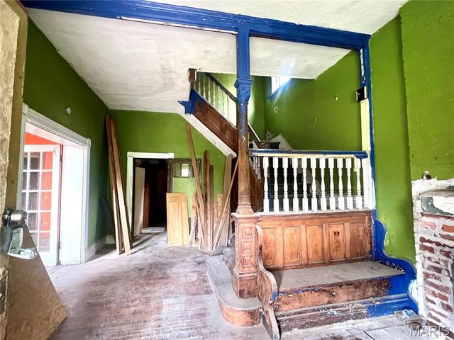 4414 Enright Avenue, St Louis, MO 63108