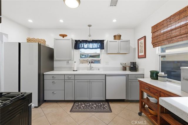 6013 Deerford Street, Lakewood, CA 90713