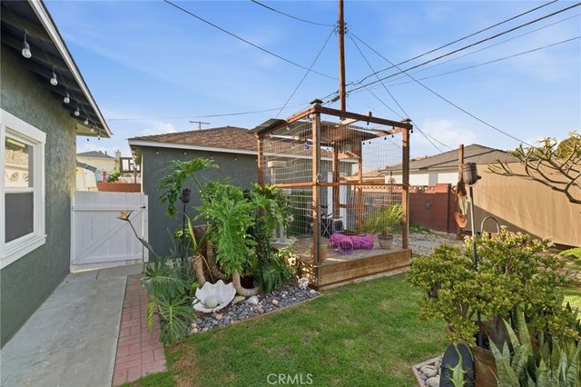 6013 Deerford Street, Lakewood, CA 90713