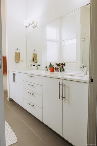 5760 W 39th Place, Denver, CO 80212