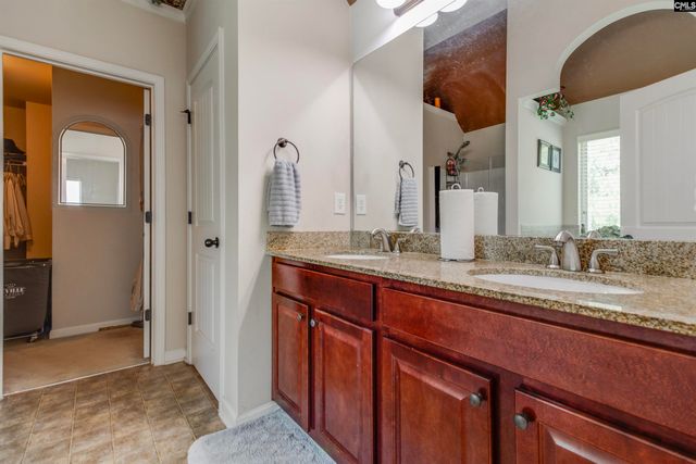 631 TWISTED OAK Court, Lexington, SC 29073