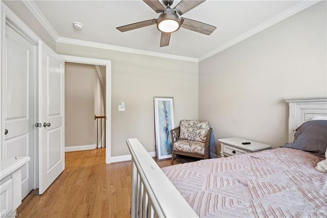 1481 Meadowlands Drive, Winston-salem, NC 27107