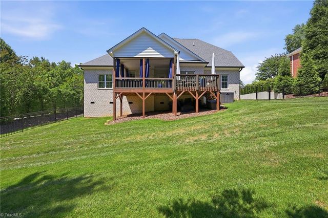 1481 Meadowlands Drive, Winston-salem, NC 27107