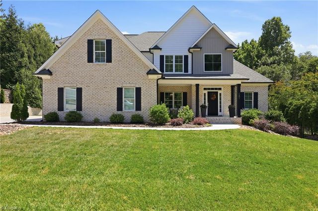 1481 Meadowlands Drive, Winston-salem, NC 27107