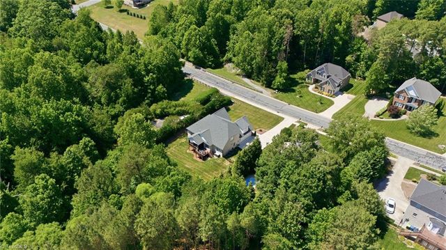 1481 Meadowlands Drive, Winston-salem, NC 27107