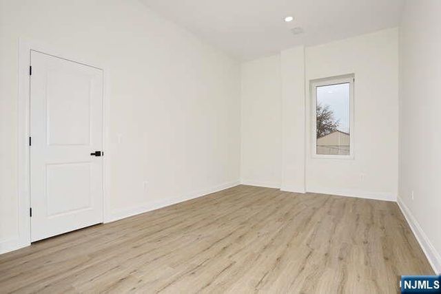 385 Passaic Avenue 4, Lodi, NJ 07644