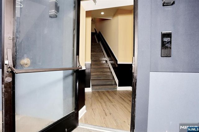 385 Passaic Avenue 4, Lodi, NJ 07644