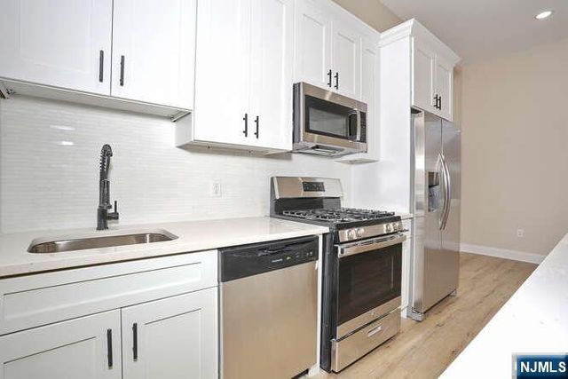 385 Passaic Avenue 4, Lodi, NJ 07644