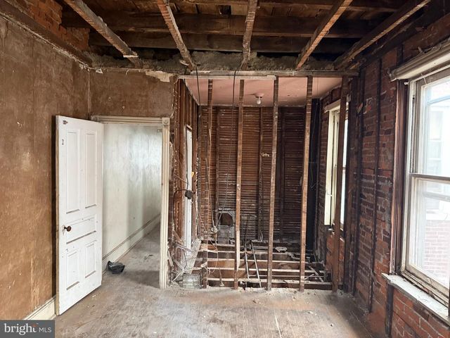 423 N FELTON ST, Philadelphia, PA 19151