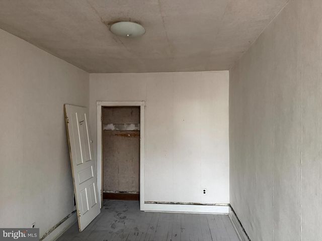 423 N FELTON ST, Philadelphia, PA 19151