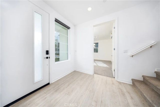 967 N Divino Privado 13, Ontario, CA 91764