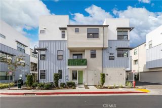 967 N Divino Privado 13, Ontario, CA 91764