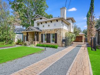 809 Kinney Ave, Austin, TX 78704